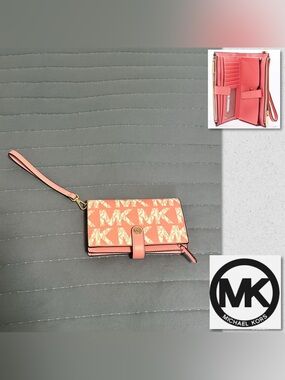 Michael Kors Jet Set Phone Wristlet Wallet